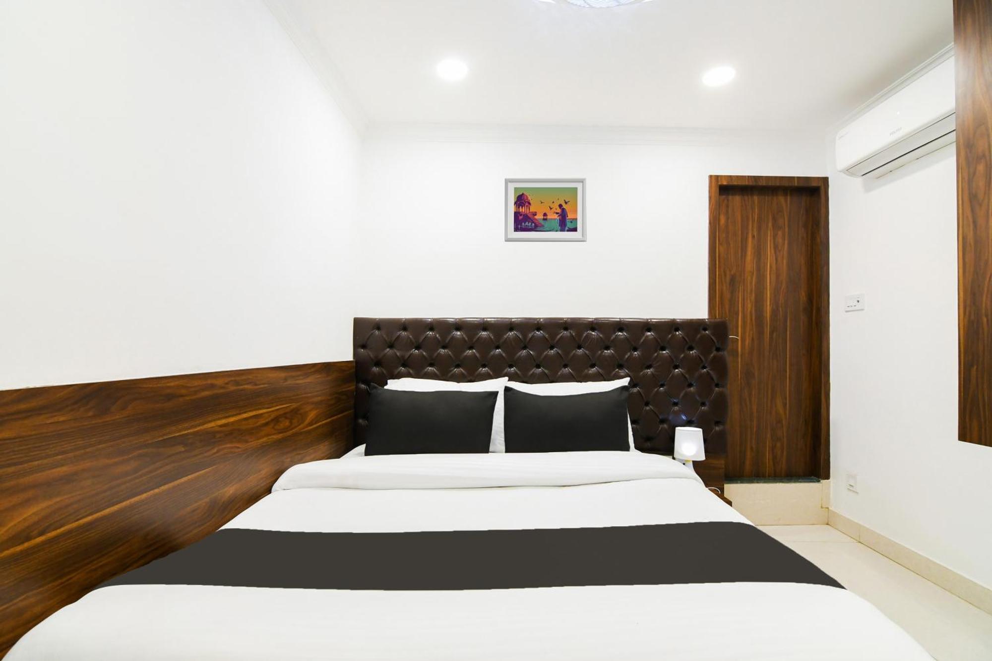 Super Hotel O Eminent Hotel โกลกาตา ภายนอก รูปภาพ