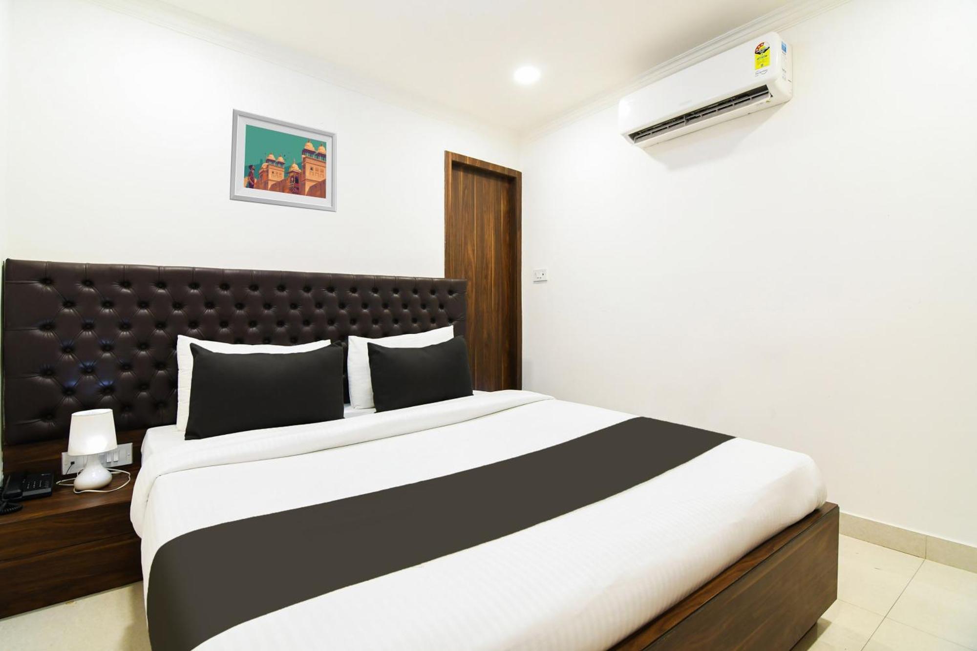 Super Hotel O Eminent Hotel โกลกาตา ภายนอก รูปภาพ