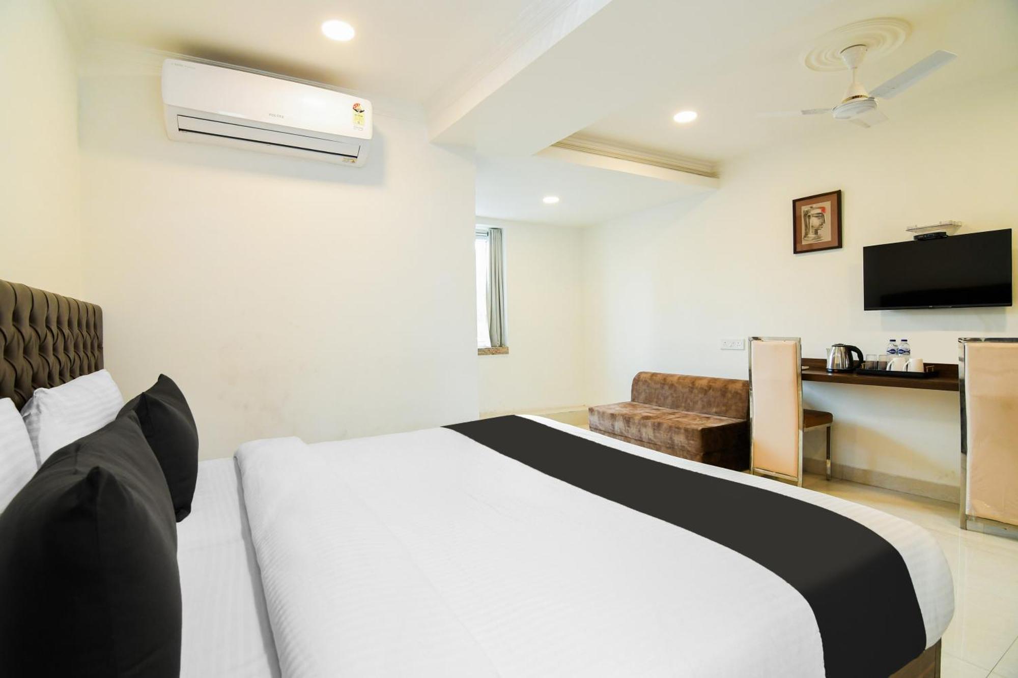 Super Hotel O Eminent Hotel โกลกาตา ภายนอก รูปภาพ